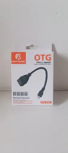 adaptador OTG da marca Onprime com conector Tipo-C para dispositivos móveis.