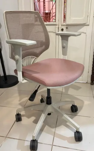 Cadeira de Escritório Giratória Marelli You 213 Rose
