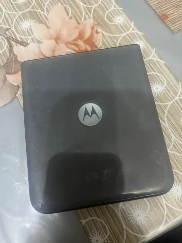 Motorola RAZR 50