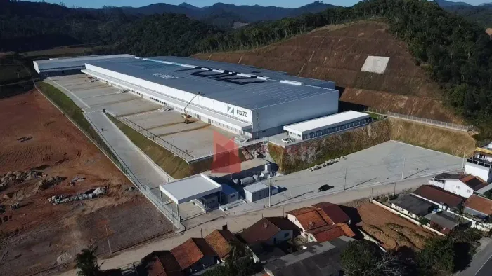 ALUGUEL: GALPÃO LOGISTICO 4.700 m² em ITAJAI/SC.