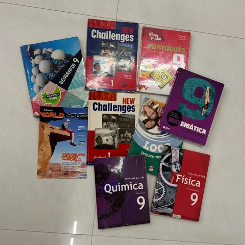 LIVROS DIDÁTICOS (9º ANO E OUTROS MATERIAIS)