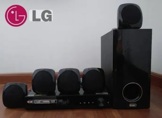 Vendo home theater LG