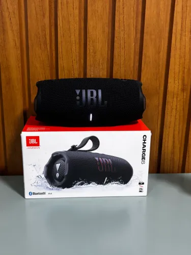 JBL charge 6