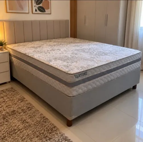 Base Box Com Colchão Casal Molas Ensacadas (Produto Novo)