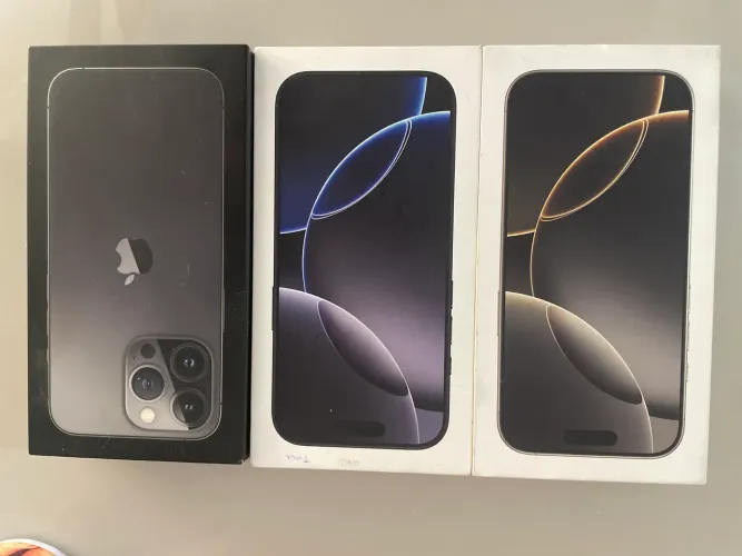Caixa de iPhone 16 pro e 13 pro