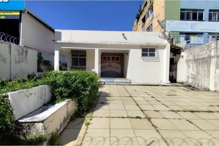 Casa Comercial Av Paulo VI - Pituba