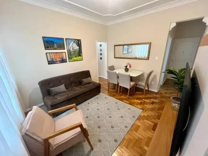 Apartamento mobiliado - 2 quartos - Centro - Petrópolis, RJ