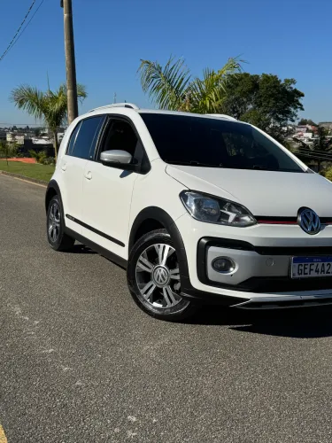 Volkswagen Up! Cross 1.0 TSI Total Flex 12V 5P 2018