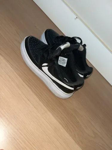 Tênis da Nike court vision alto