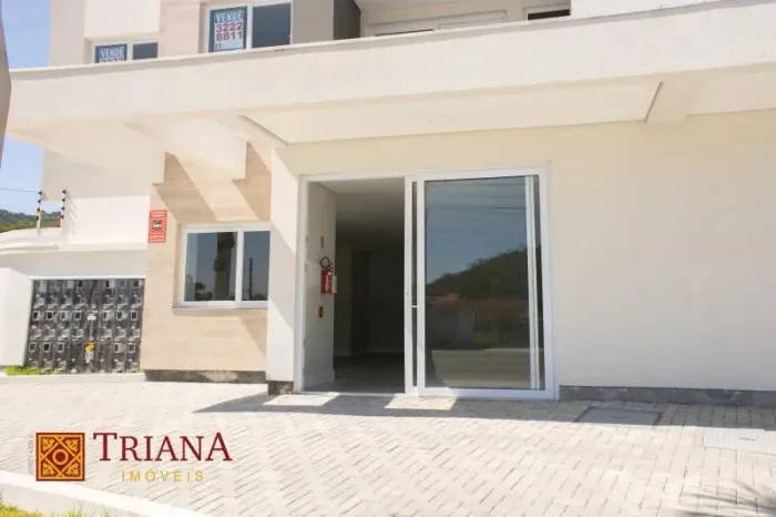 LOJA COMERCIAL NA AVENIDA PRINCIPAL DO RIBEIRÃO DA ILHA