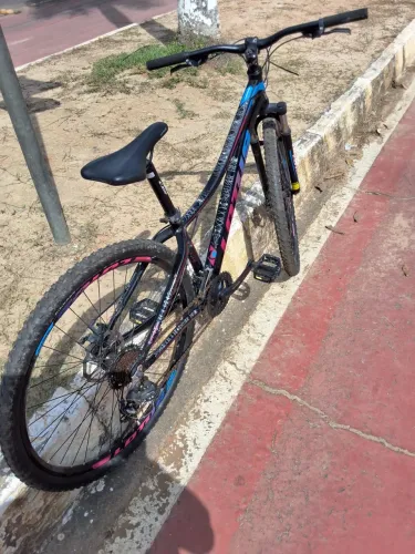Vende se bicicleta lotus