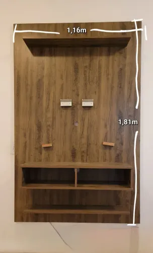 Painel para TV - Amadeirado 1,81m x 1,16m