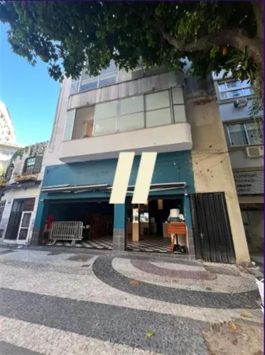 PRÉDIO INTEIRO À VENDA  LEBLON | 465 m²