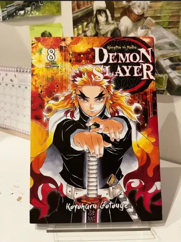 Mangá Demon Slayer volumes 4, 7, 8, 9 e 10