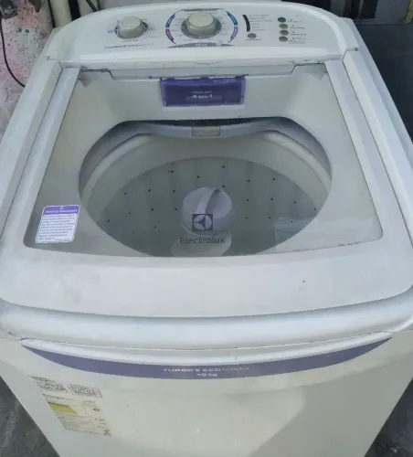 Máquina de lavar Electrolux