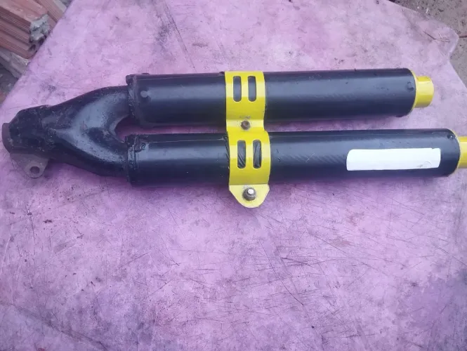 Uma escapamento de moto