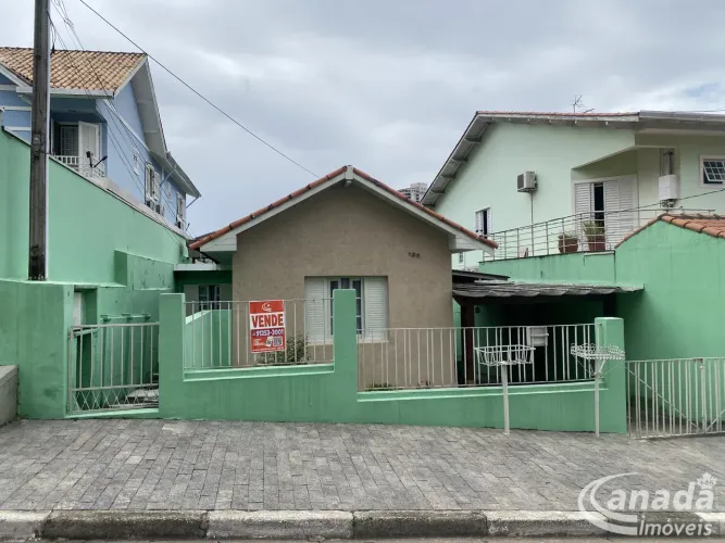 Casa - Vila Yara
