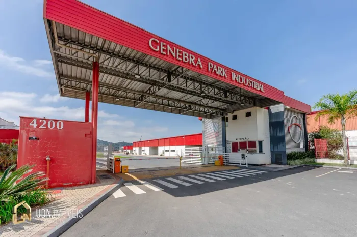 Galpão de 2.200m² para Locação no Belchior Baixo  Gaspar