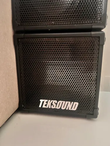Caixa 1x12 300w Teksound para baixo