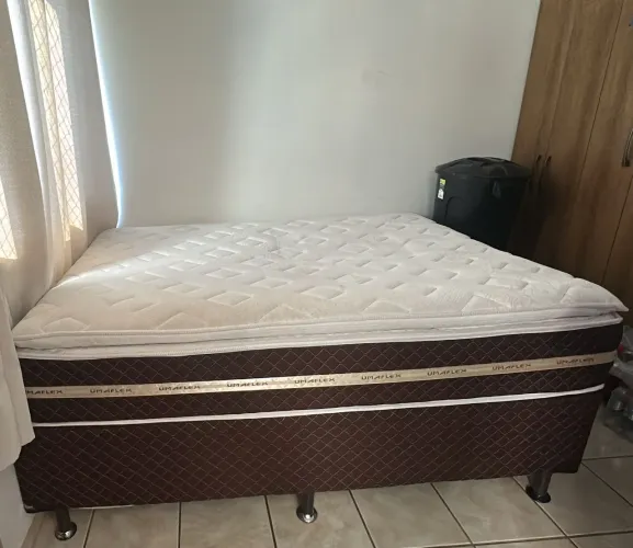 Cama de Casal Box