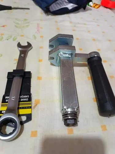 Chave conbinada cabeça fixa-17MM