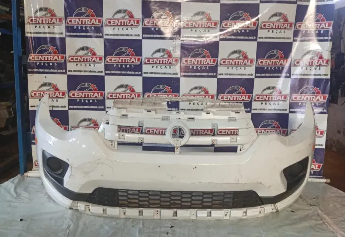 Para-choque traseiro Fiat mobi 2018/21