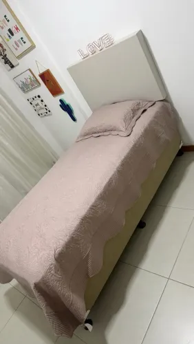 Vendo cama solteiro