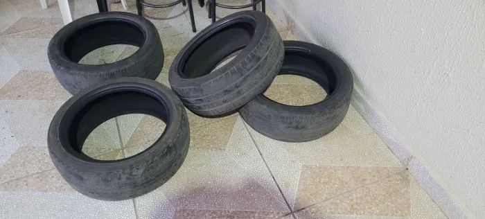 Pneus Aro 17 215 / 45 /91w