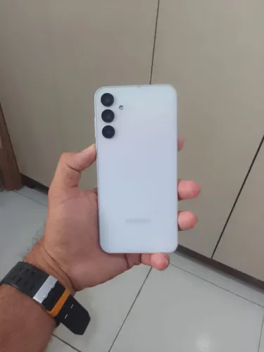 Celular A15 5G muito bom bateria dura o dia inteiro