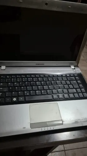 Notebook samsung 14 polegadas, hd320, 2gb, situação notebook parado, R$99,00