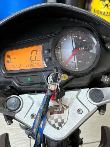Vendo moto Dafra Apache 150cc