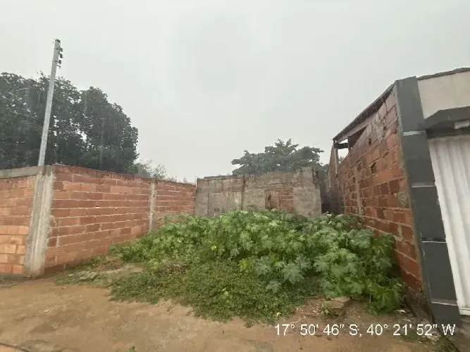 Oferta com destaque Casa no Br Romilda Ruas, Nanuque - MG, N. SN LT 179 QD 180, 2 quartos