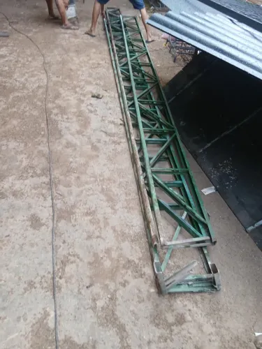 Tesoura de ferro
