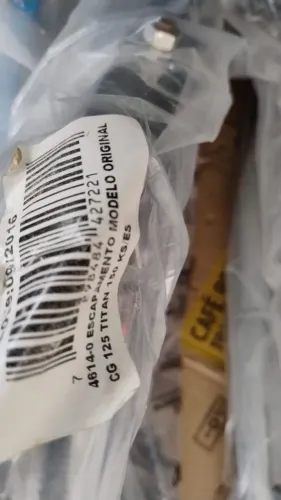 Vendo escapamento para moto novo 