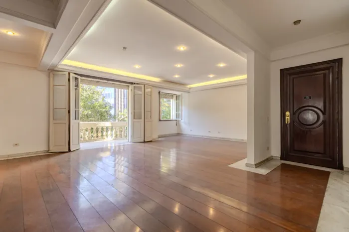 Apartamento para venda em Higienópolis com 2 quartos, sendo 1 suíte, 229m²