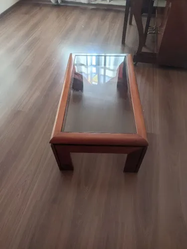 Vendo mesinha d sala