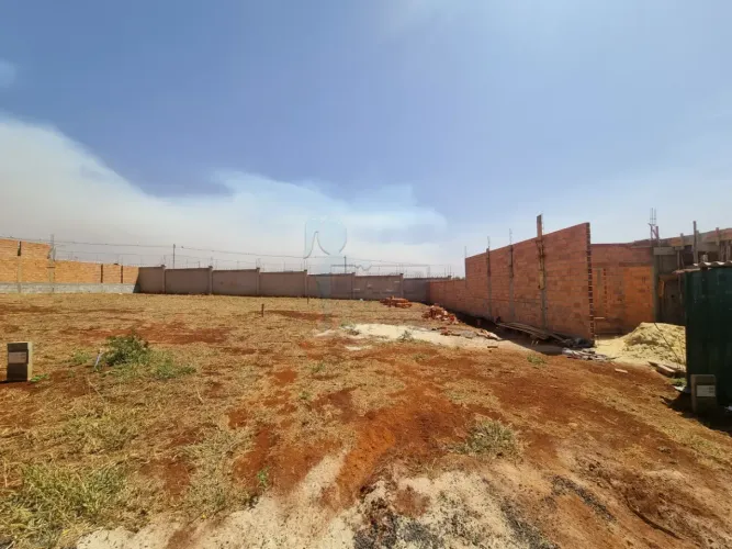 Terreno de 275m² à venda em condomínio - Quinta da Mata