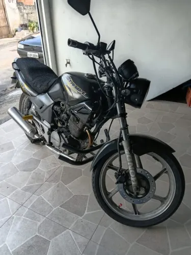 Moto Strada CBX 200