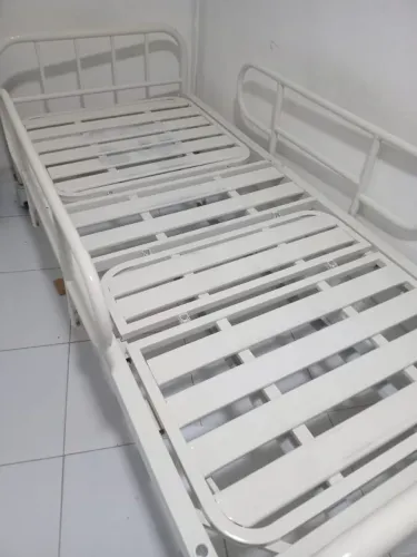 Cama Hospitalar Seminova 2 Manivelas + Grades Laterais