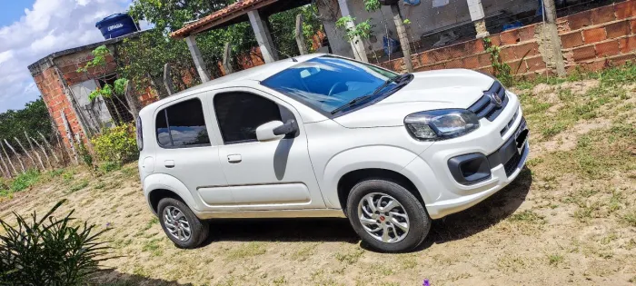 Fiat Uno Attractive 1.0 2019