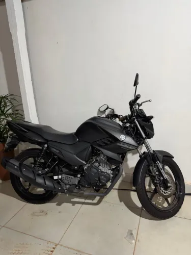 Yamaha Fazer 250 2024/2025 - Apenas 2.500 km - Nova!