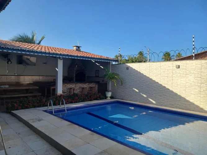 Excelente casa porteira fechada na praia da Caponga Cascavel Ceará 
