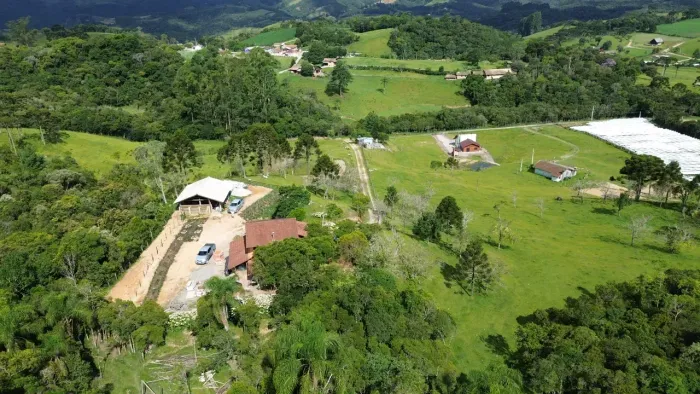 Belo Sitio em Rancho Queimado - SC