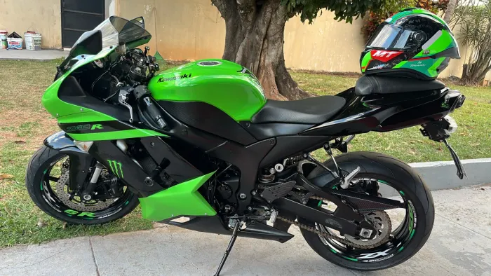 Kawasaki Zx6r 
