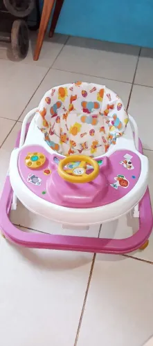 Anda já de menina