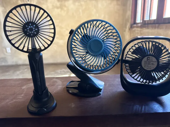 Ventilador de mão, pode levar na bolsas