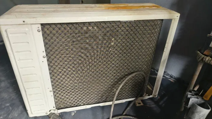 Condensadora 18.000 BTUs inverter ( TCL )