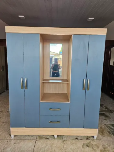 Guarda roupa usado 
