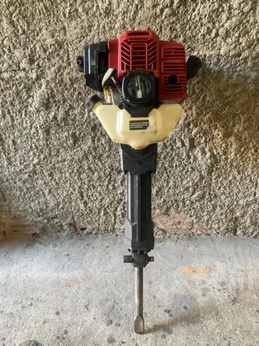 MARTELETE DEMOLIDOR A GASOLINA 52 CC
