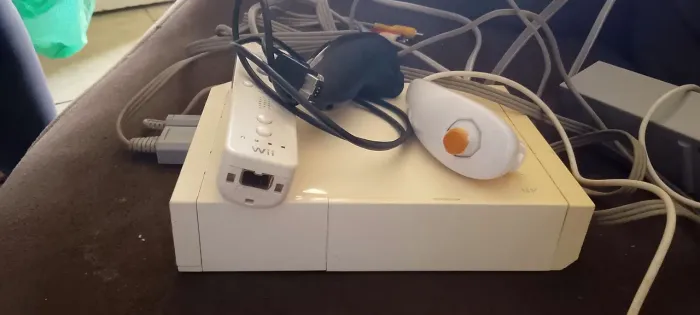 Vendo ou troco por algo do meu interesse Nintendo Wii